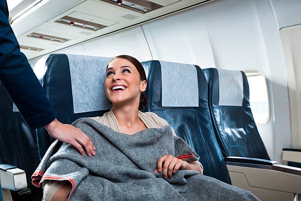How Can You Stay Comfortable on a Long Flight?